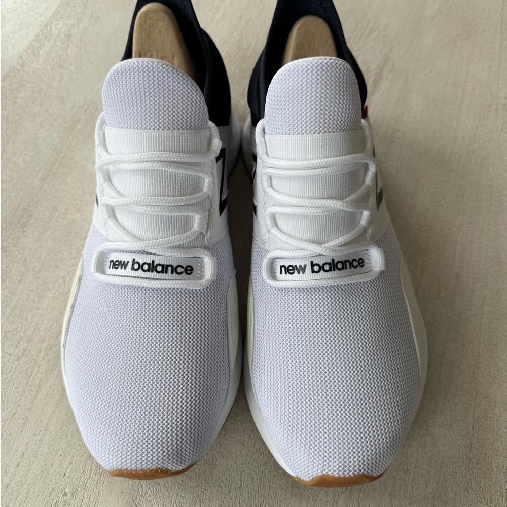 New Balance 600829 MENS FRESH FOAM ROAV RUNNING SHOE 10 BRAND NEW